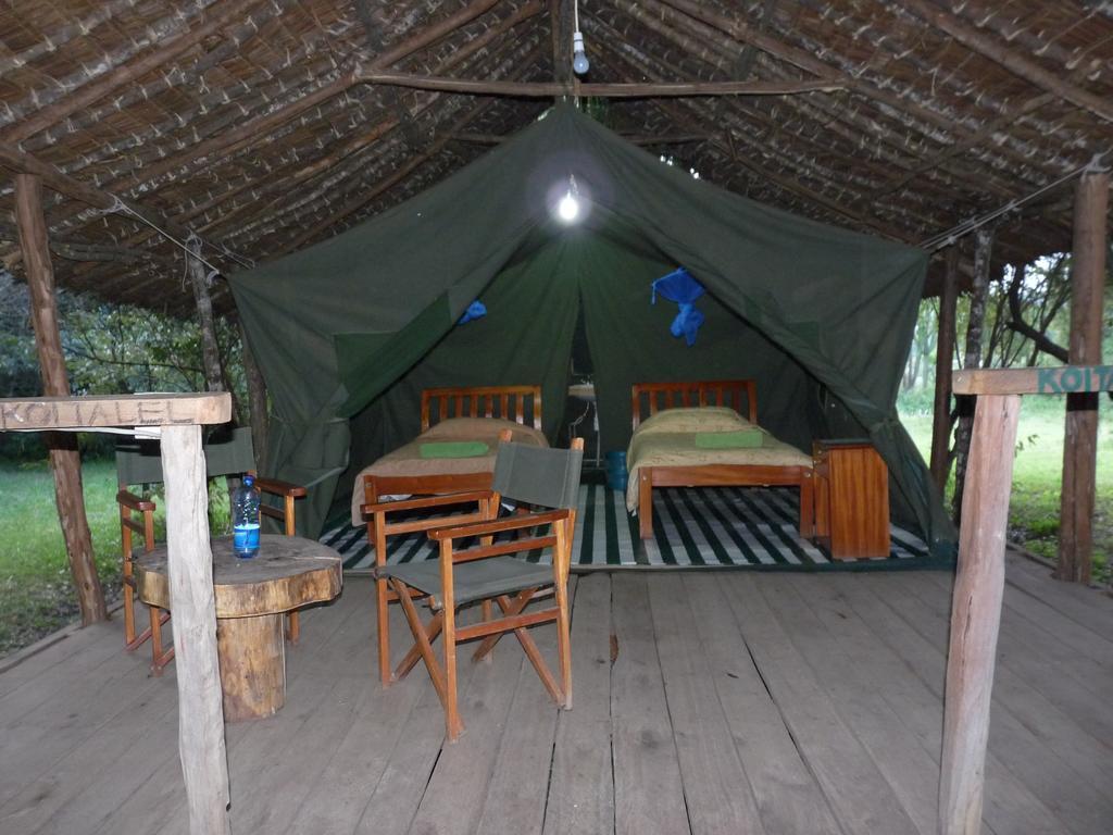 Enchoro Wildlife Camp Hotel Ololaimutiek Bagian luar foto